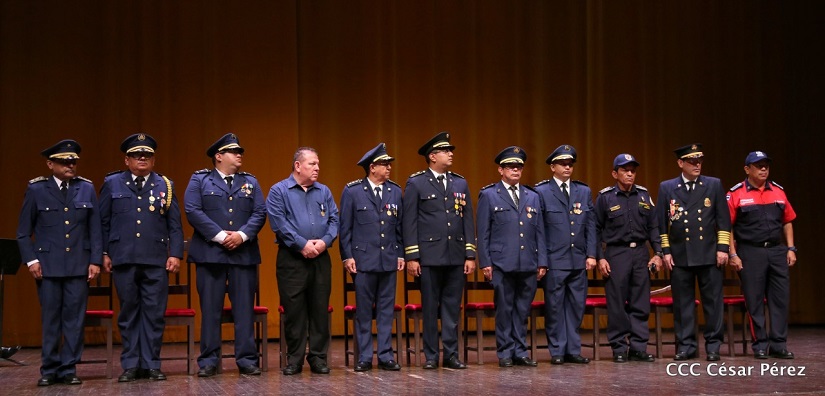 BOMBEROS1